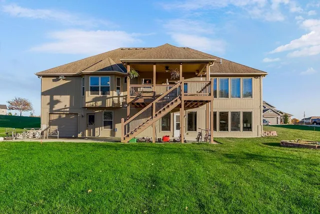 $525,000 | 604 Buckeye Lane, Pleasant Hill, MO 64080