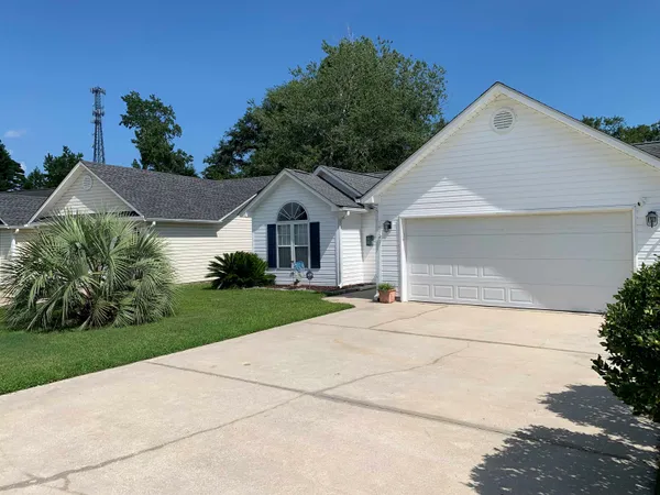 $379,900 | 1432 Seahouse Court, Surfside Beach, SC 29575