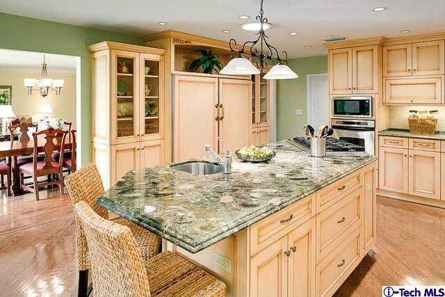 2845 Thorndike Road Pasadena, CA 91107 - Photo 11 of 39 Additional Photo