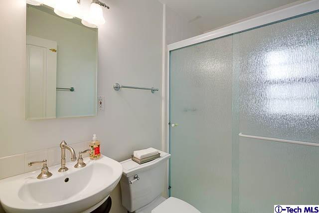 2845 Thorndike Road Pasadena, CA 91107 - Photo 21 of 39 Additional Photo