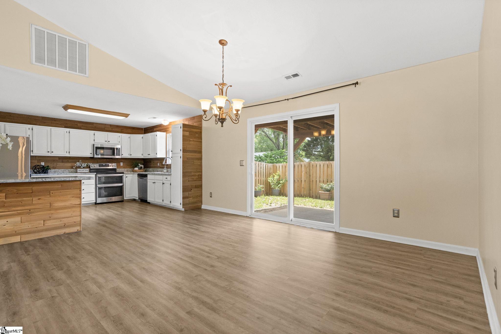 204 Old Orchard Road Greer, SC 29650 - Photo 12 of 43
