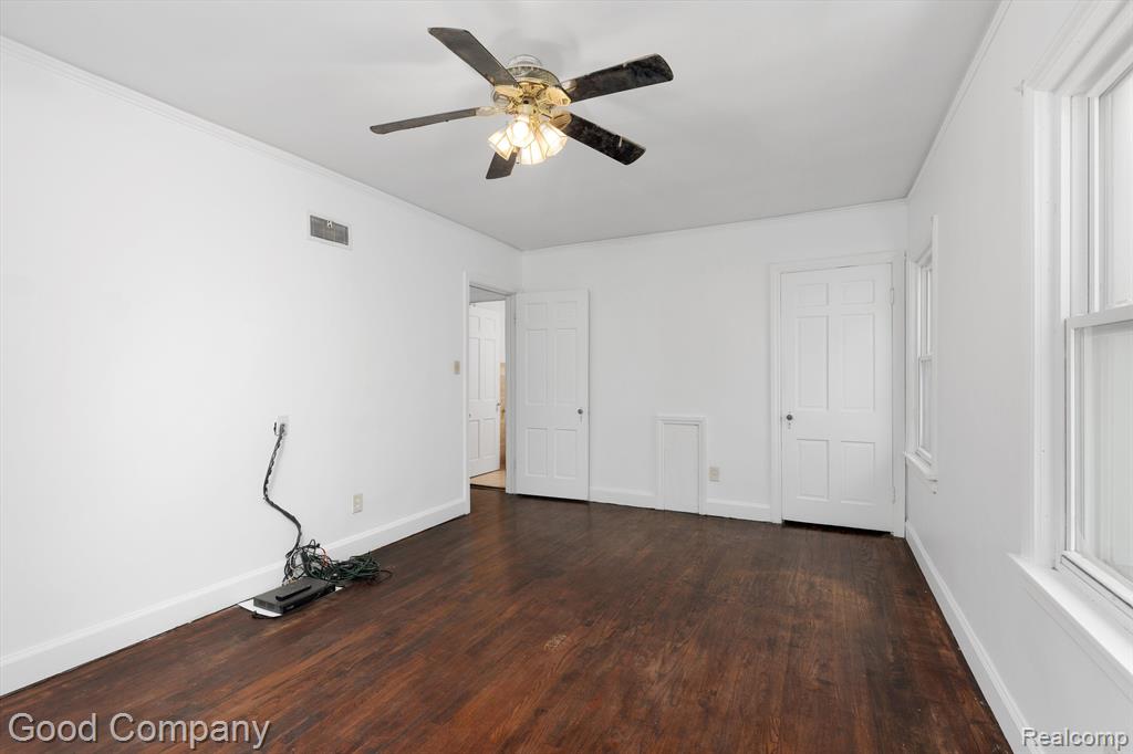 14531 Stahelin Road Detroit, MI 48223 - Photo 24 of 31