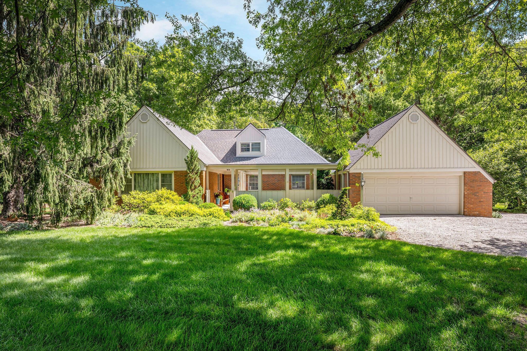 1350 Carriage Road Powell, OH 43065 - Photo 57 of 80 1350CarriageRd-13