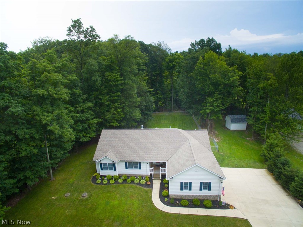 17353 Messenger Road Chagrin Falls, OH 44023 - Photo 2 of 35 Gallery Image 2