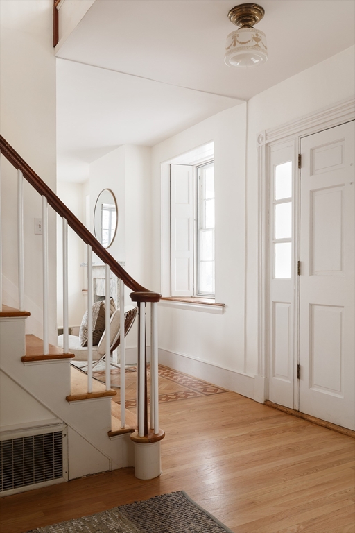 788 Washington Street Brookline, MA 02445 - Photo 6 of 26