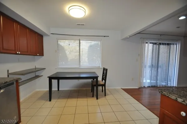 $549,000 | 1404 Edison Glen Terrace, Unit 1404, Edison, NJ 08837