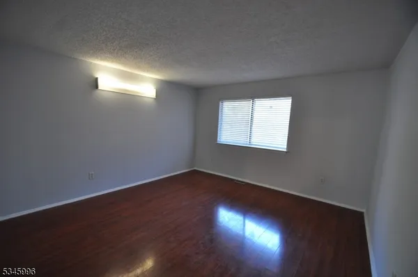 $549,000 | 1404 Edison Glen Terrace, Unit 1404, Edison, NJ 08837