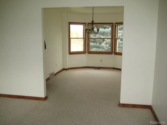 12287 Hill Road Goodrich, MI 48438 - Photo 6 of 19 Dining Room