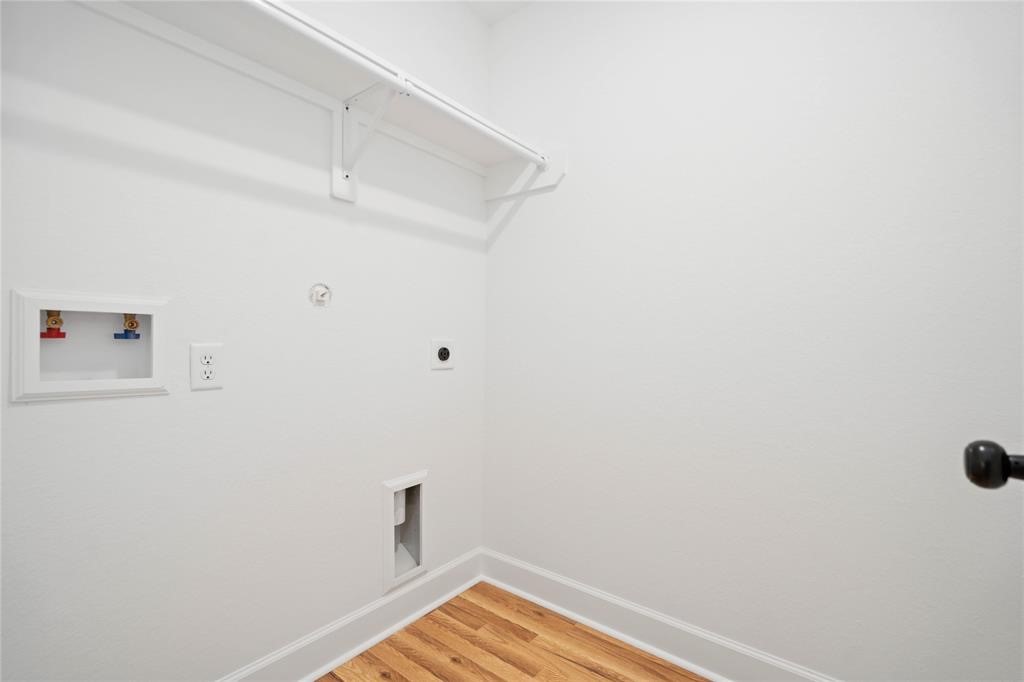 205 Bolden Street, Unit B Houston, TX 77029 - Photo 13 of 15 a view of small space