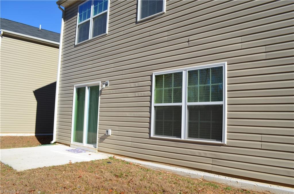 4688 Heatherly Road Winston-Salem, NC 27105 - Photo 16 of 17 Patio