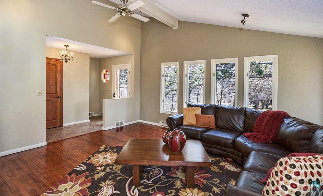 133 Gleason Road Duluth, MN 55810 - Photo 4 of 24 Gallery Image 4