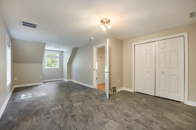 $4,500 | 7 Dutton Road, Pelham, NH 03076