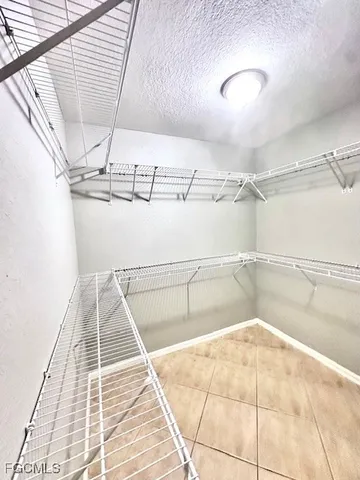 $229,900 | 12505 McGregor Boulevard, Unit 210B, Fort Myers, FL 33919