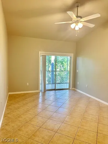 $229,900 | 12505 McGregor Boulevard, Unit 210B, Fort Myers, FL 33919