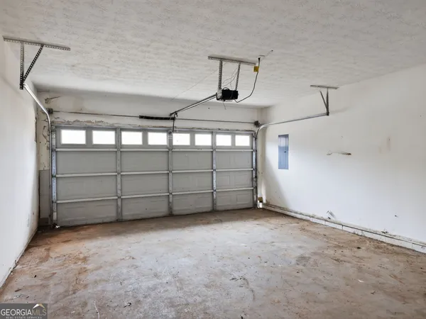 $254,900 | 5814 Shadow Creek Drive, Lithonia, GA 30058