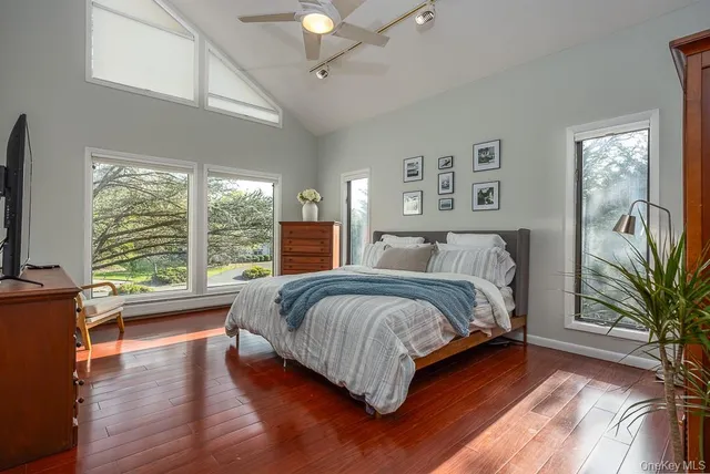 $1,289,900 | 16 Lady Godiva Way, New City, NY 10956