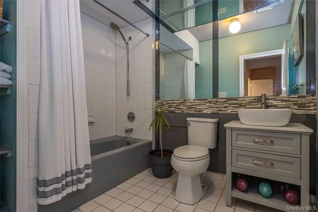 $1,289,900 | 16 Lady Godiva Way, New City, NY 10956