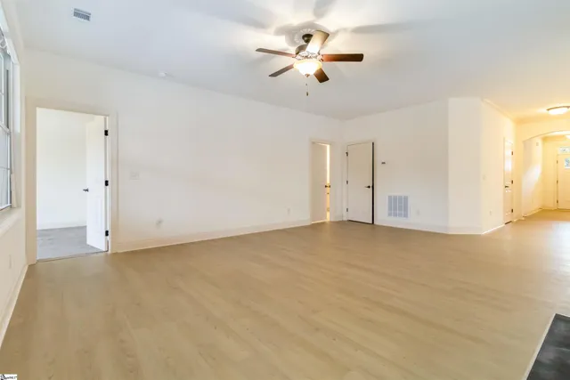 $459,900 | 19 Cloverfield Drive, Simpsonville, SC 29680