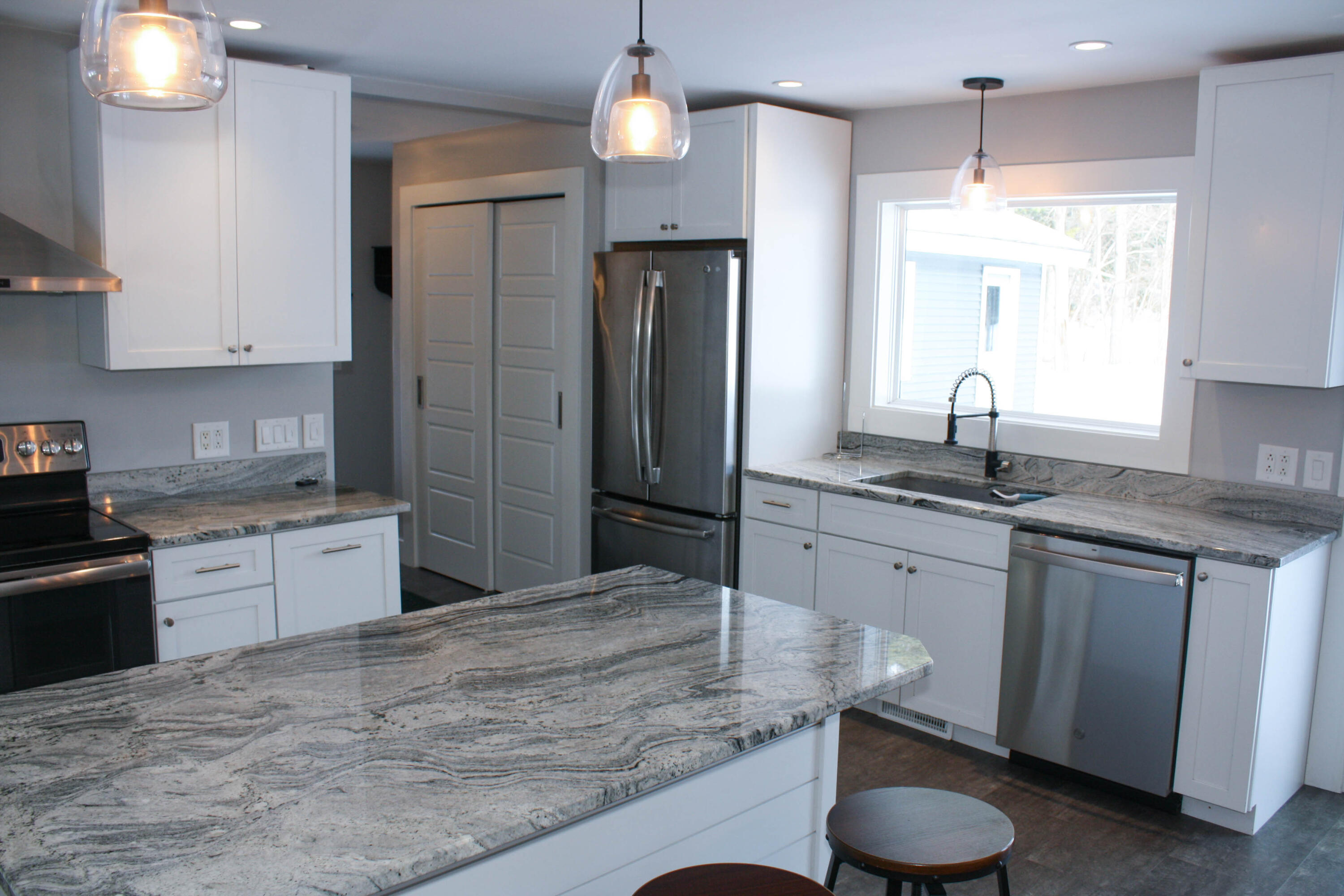 111 Barton Street Presque Isle, ME 04769 - Photo 7 of 44 IMG_9097