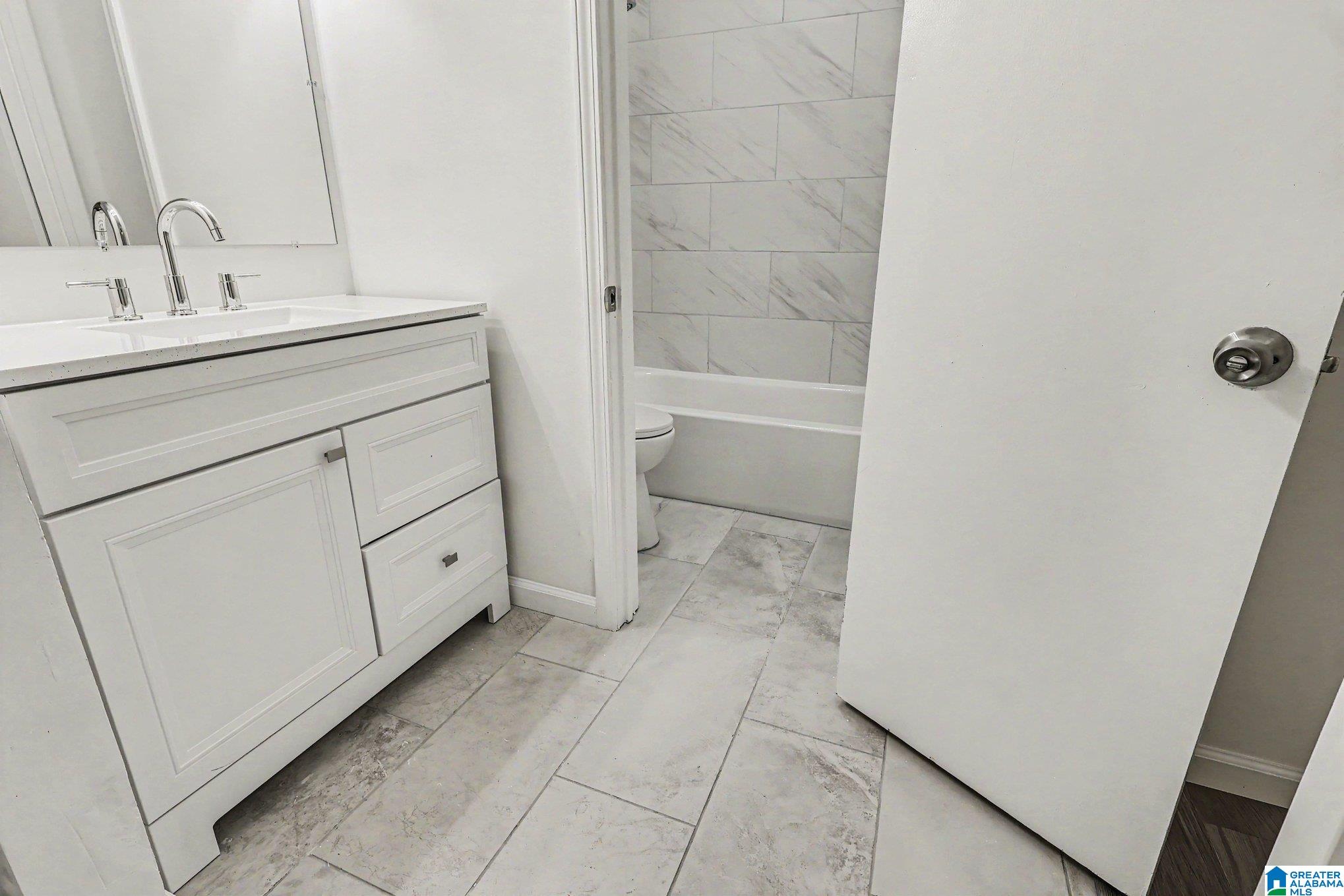3350 Altamont Road South, Unit E21 Birmingham, AL 35205 - Photo 7 of 15