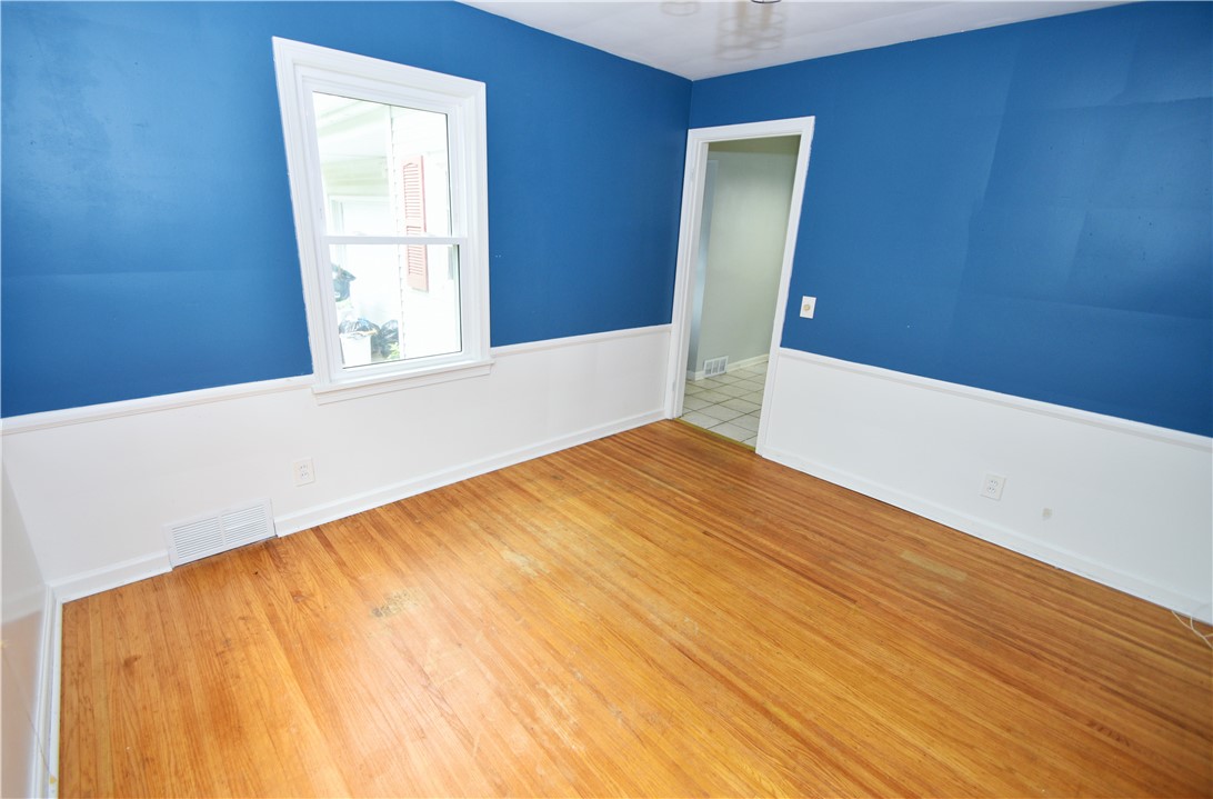376 Belmeade Road Irondequoit, NY 14617 - Photo 19 of 34