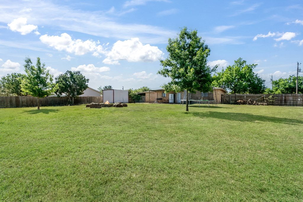 90 Quail Run Harper, TX 78631 - Photo 14 of 25 a view of a park with large trees