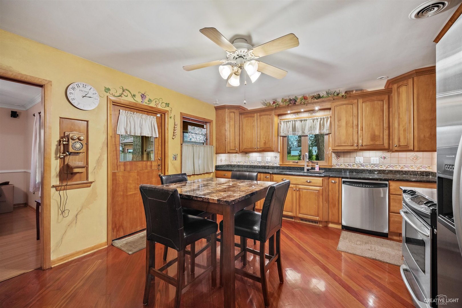 1770 Church Road Aurora, IL 60505 - Photo 5 of 18