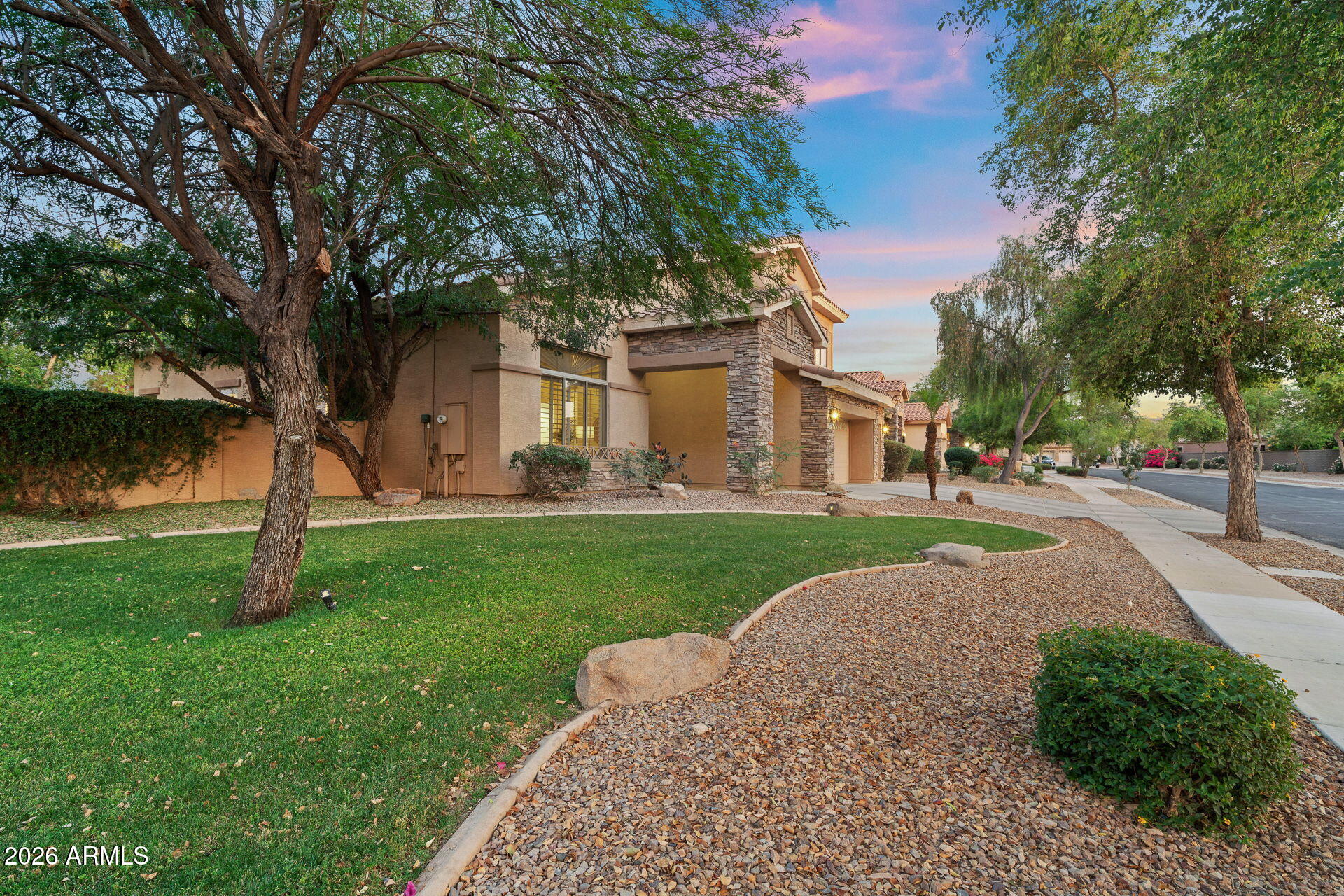 4725 South Rim Road Gilbert, AZ 85297 - Photo 69 of 81 11-web-or-mls-4725 S Rim Rd-11