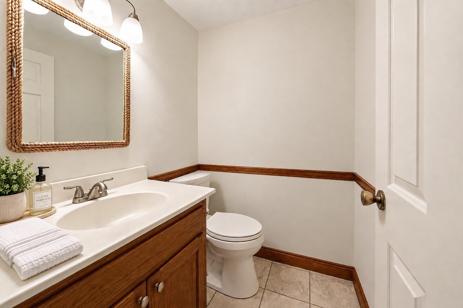 280 Wings Neck Road Bourne, MA 02559 - Photo 12 of 32 Gallery Image 12
