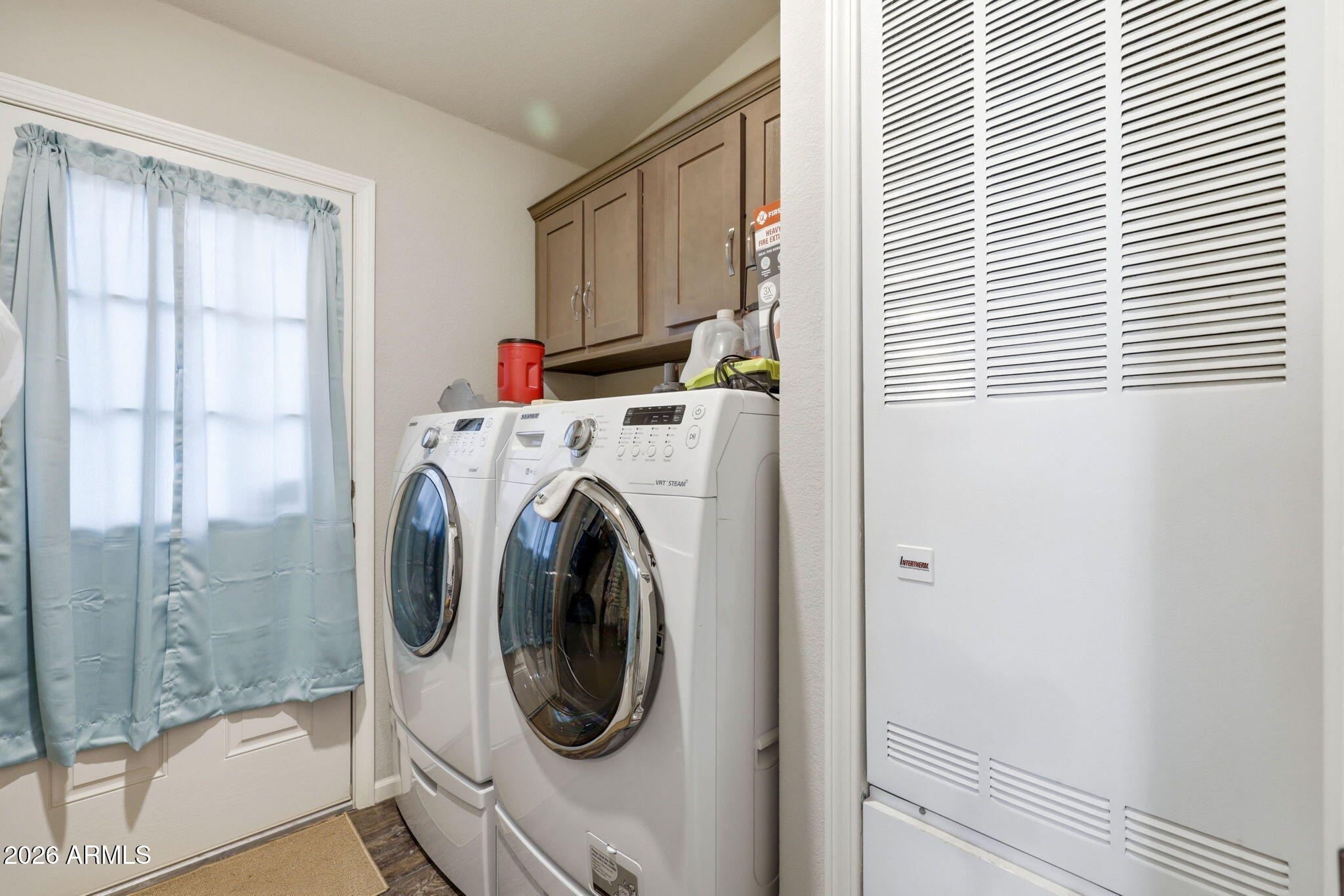 2145 Pulp Mill Road Clay Springs, AZ 85923 - Photo 20 of 33 a utility room with dryer and washer