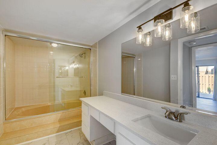 612 Executive Center Drive, Unit 103 West Palm Beach, FL 33401 - Photo 10 of 28 Bathroom