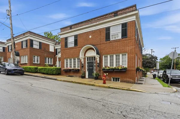 $485,000 | 926 Bellefonte Street, Pittsburgh, PA 15232