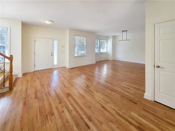 $2,700 | 136 Crumley Street Southeast, Atlanta, GA 30312