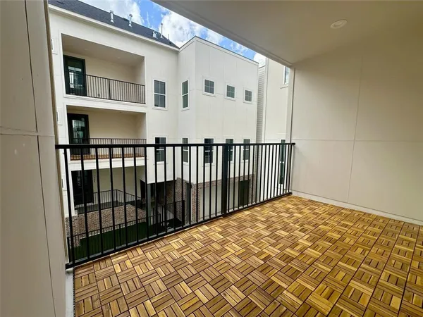 $618,000 | 1142 West 16th Street, Houston, TX 77008