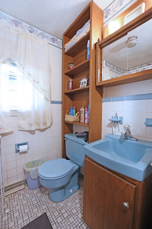29 Russet Road Billerica, MA 01821 - Photo 12 of 30 Gallery Image 12