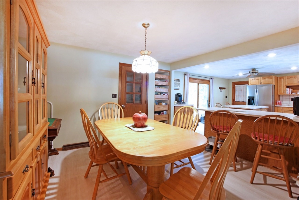 29 Russet Road Billerica, MA 01821 - Photo 13 of 30 Gallery Image 13