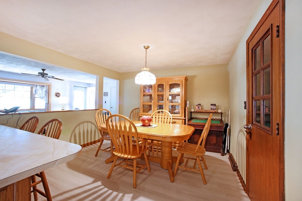 29 Russet Road Billerica, MA 01821 - Photo 15 of 30 Gallery Image 15