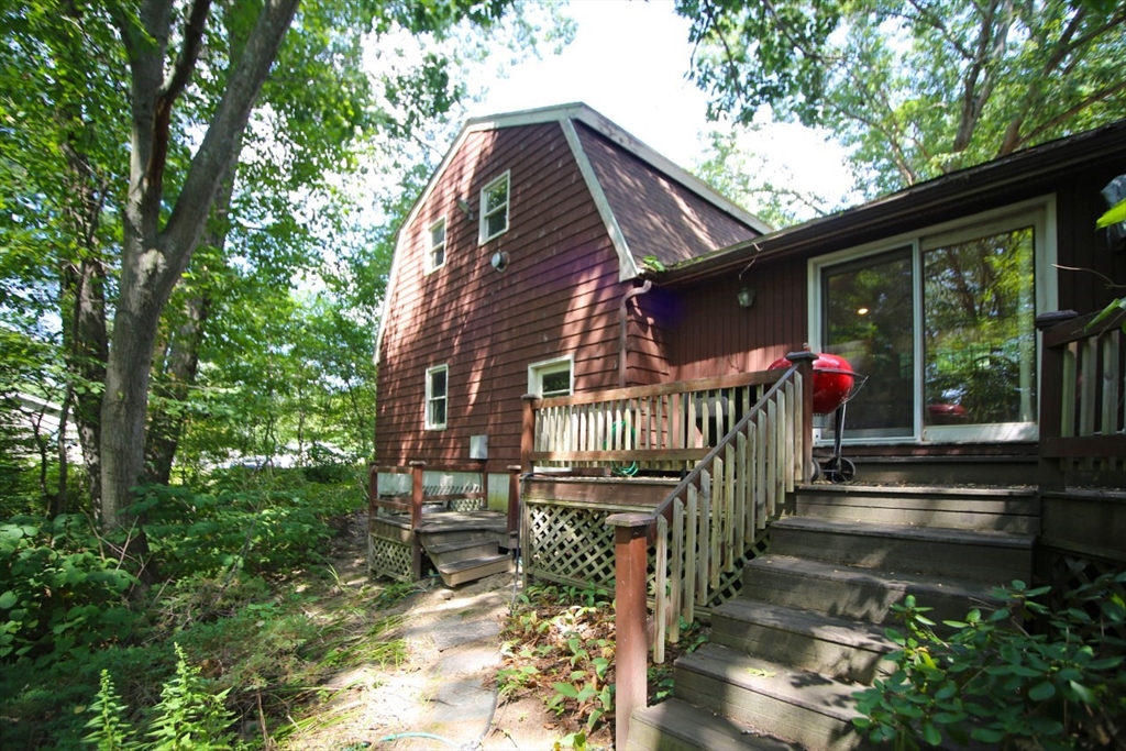 29 Russet Road Billerica, MA 01821 - Photo 27 of 30 Gallery Image 27