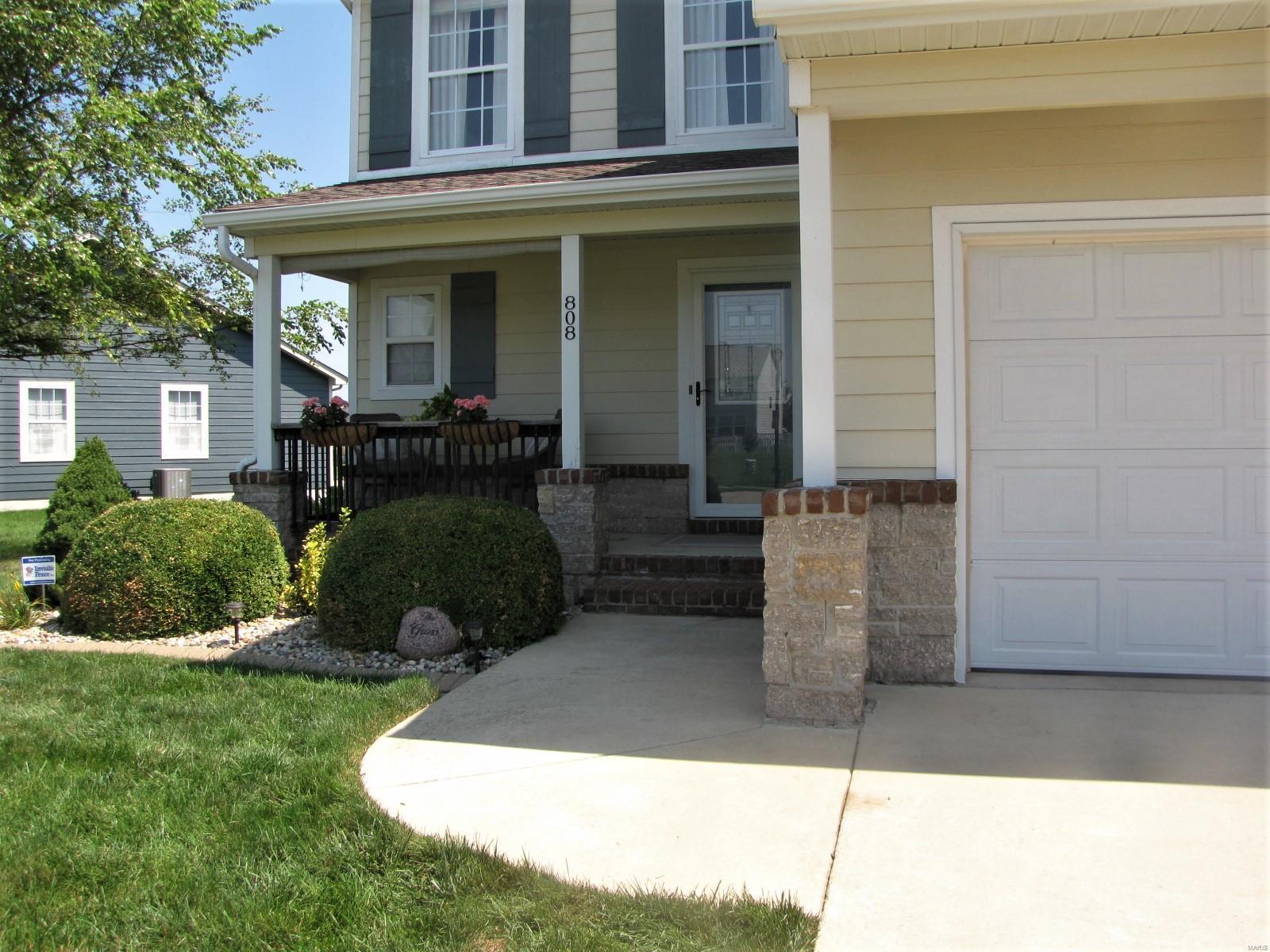 808 Hawkridge Run Shiloh, IL 62221 - Photo 3 of 40 Gallery Image 3