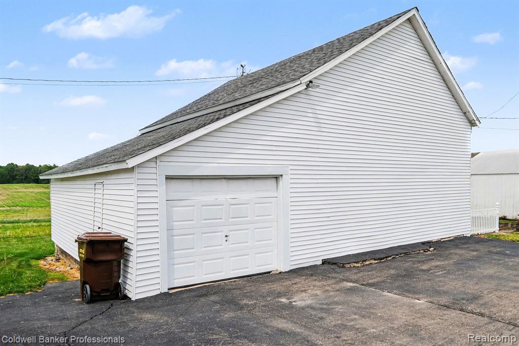 3105 East Dodge Road Clio, MI 48420 - Photo 3 of 38