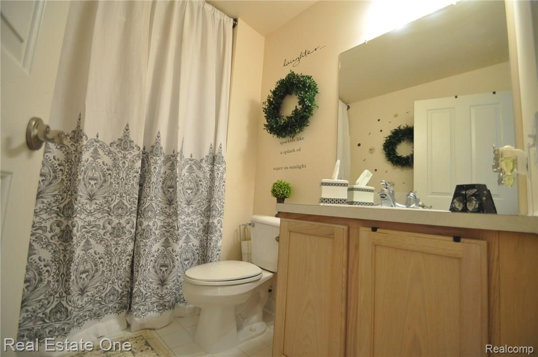 4119 Wincrest Lane Rochester, MI 48306 - Photo 22 of 30 22.JPG