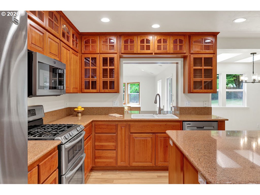 1774 River Pointe Loop Eugene, OR 97408 - Photo 17 of 45