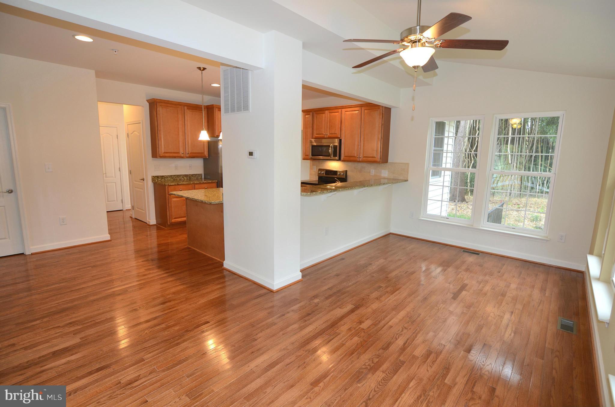 4604 Mountain Road Pasadena, MD 21122 - Photo 12 of 30 Interior (General)