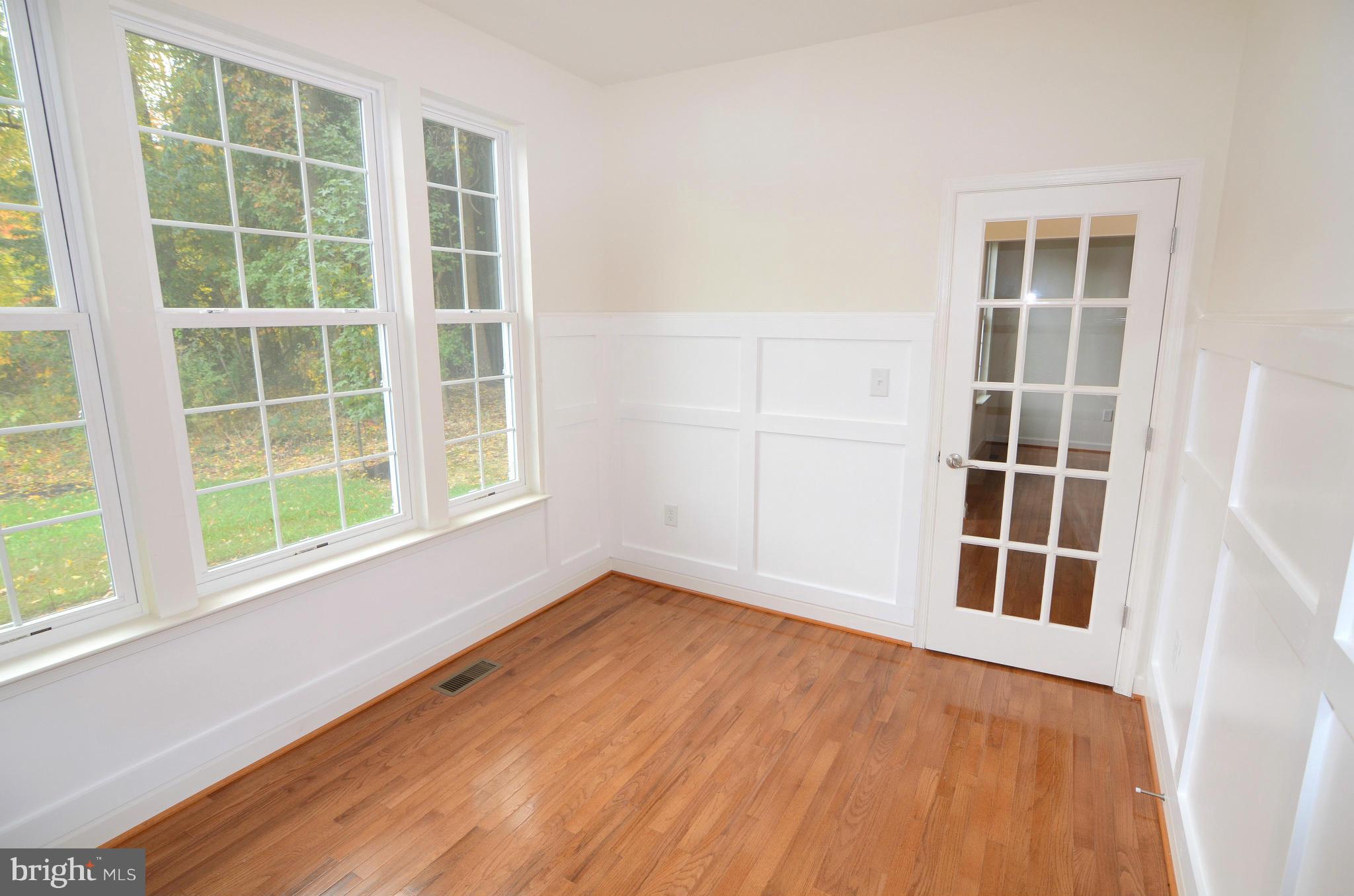 4604 Mountain Road Pasadena, MD 21122 - Photo 18 of 30 Interior (General)