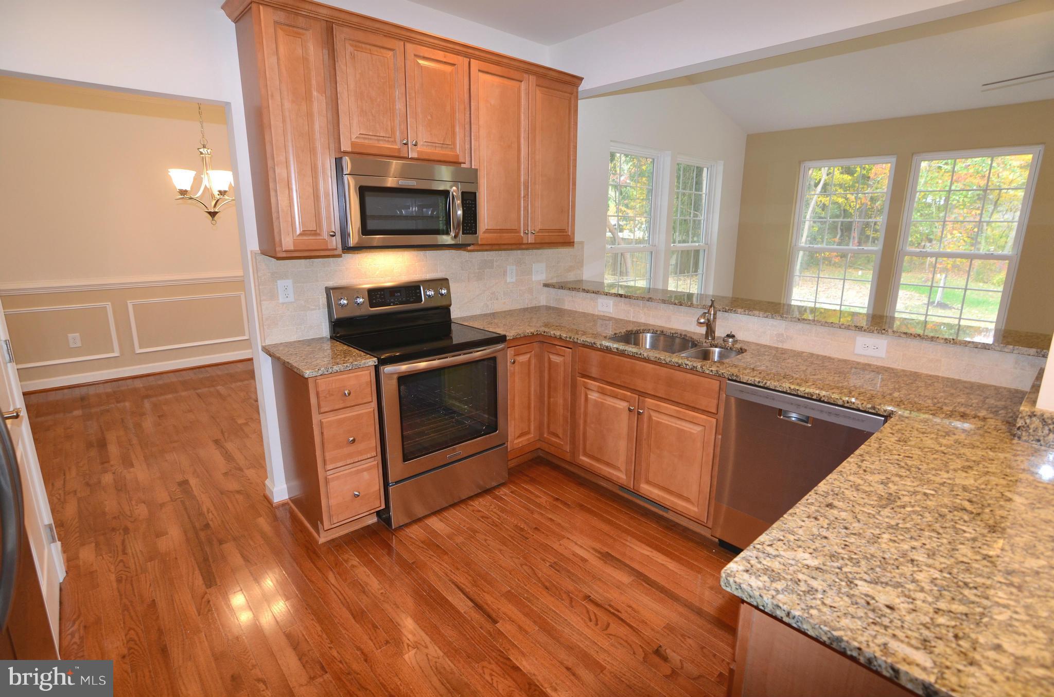 4604 Mountain Road Pasadena, MD 21122 - Photo 8 of 30 Kitchen