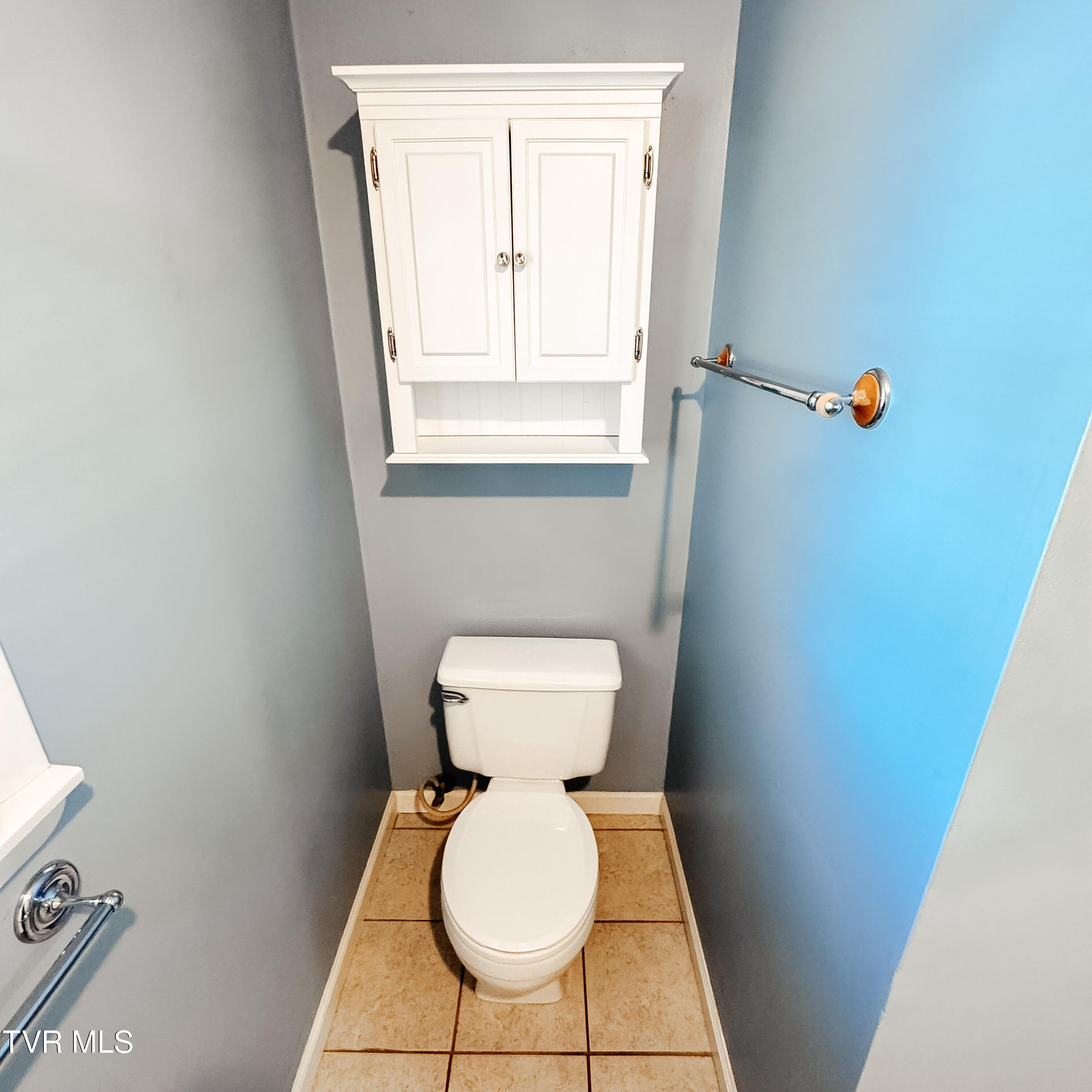 172 Eastern Star Road Kingsport, TN 37663 - Photo 20 of 28 52-IMG_7338