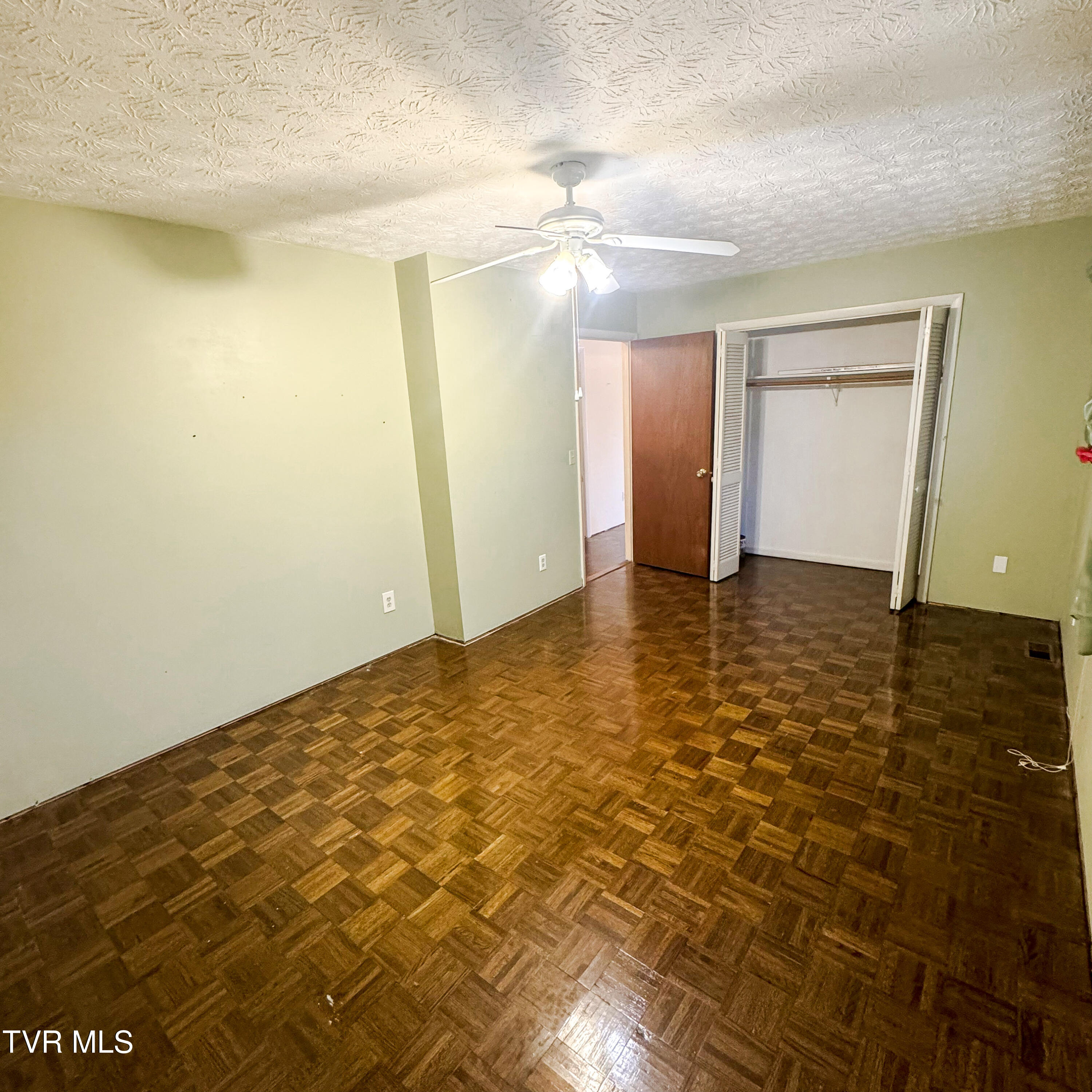 172 Eastern Star Road Kingsport, TN 37663 - Photo 25 of 28 17-IMG_7326