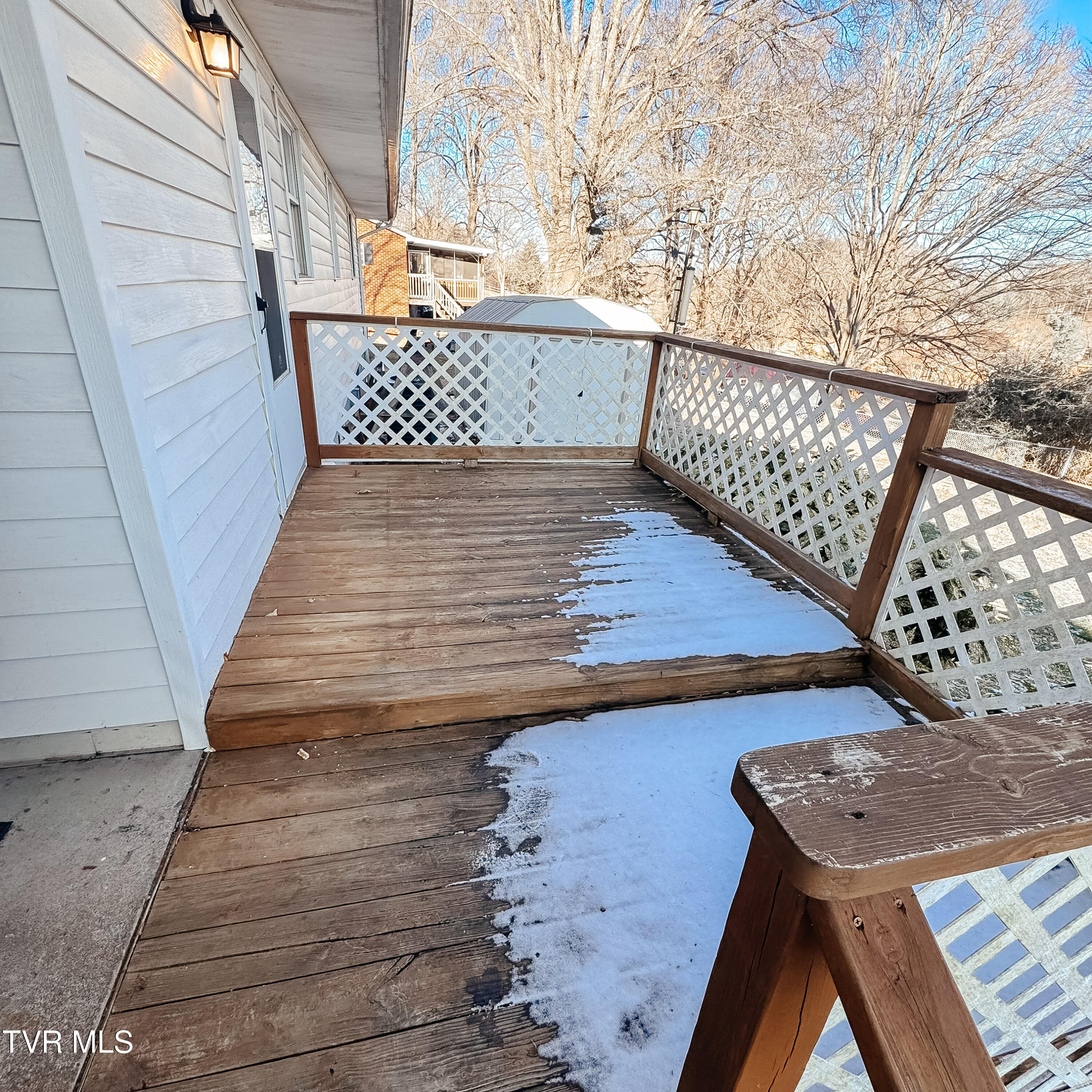 172 Eastern Star Road Kingsport, TN 37663 - Photo 9 of 28 32-IMG_7344