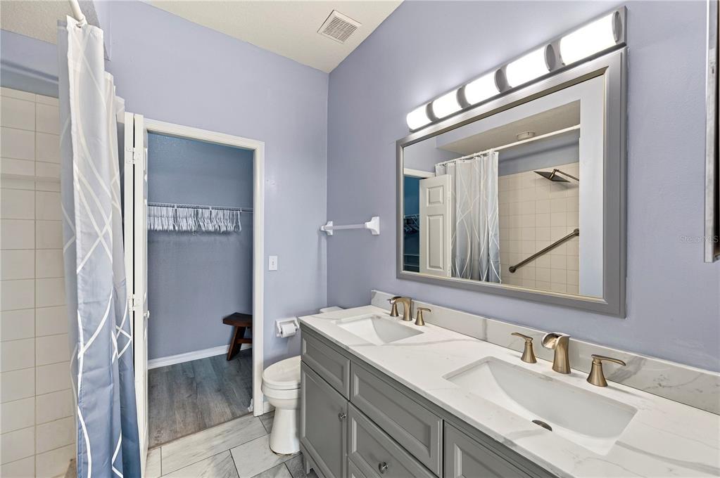 1050 Starkey Road, Unit 709 Largo, FL 33771 - Photo 16 of 34 Gallery Image 16