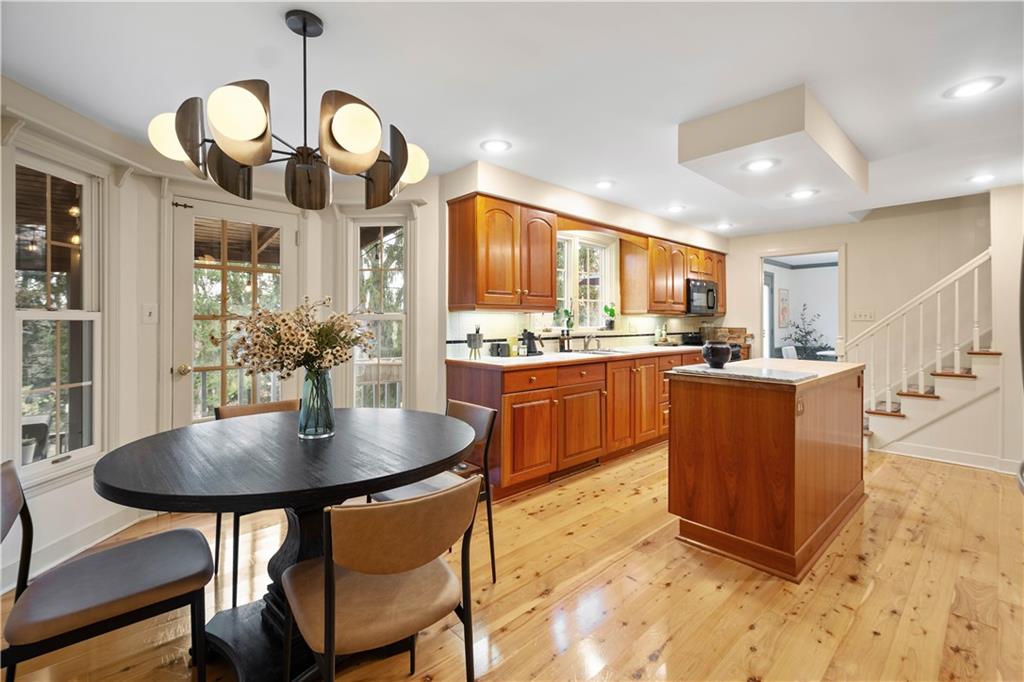 557 Harrogate Road Pittsburgh, PA 15241 - Photo 8 of 50 Gallery Image 8